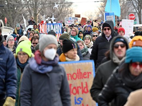 On the Sunday After Renee Good’s Killing, Minnesotans Grieve Through Worship and Song