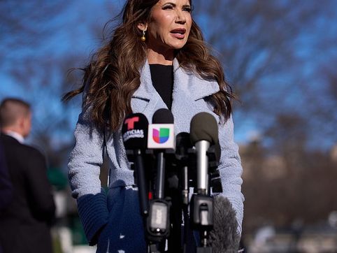 Noem names new ICE deputy director