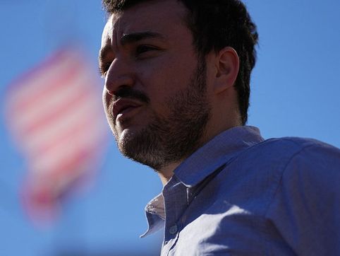 U.S. appeals court says pro-Palestinian activist can be imprisoned, deported