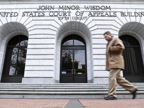 Federal appeals judges consider Ten Commandments laws