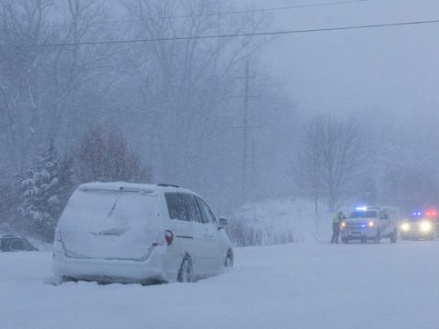 Heavy winter storms to hit roughly half of U.S.