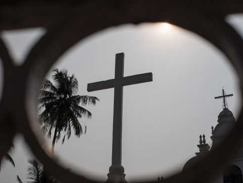Mob destroys homes of Christian families who wouldn't renounce their faith: report