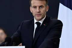 France fast-tracks social media ban for minors under 15