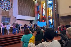 As Springfield’s 15,000 Haitians Brace for Deportations, Local Churches Train to Resist ICE