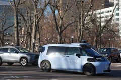 Feds look into robotaxi, child collision in California