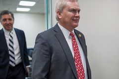 Clintons change stance, will testify for House Epstein probe