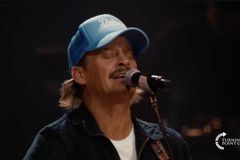 Kid Rock shares Gospel message during TPUSA halftime show with ‘Til’ You Can’t’ cover