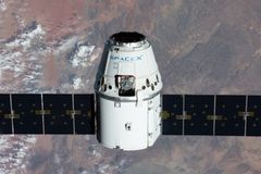 Musk eyes Moon colony, puts Mars on the back seat