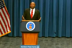 At Labor Department Prayer Service, MAGA Preacher Says Employees are Working for God and Trump