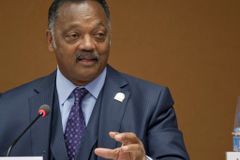 ‘I Am Somebody!’: Jesse Jackson, Civil Rights Leader Who Ran for Presidency, Dies at 84