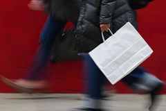 Data shows U.S. economy grew much slower than expected in fourth quarter