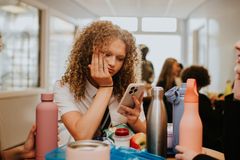 Is 2026 the year to go analoque?