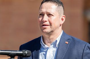 U.S. Rep. Gonzales admits affair after primary election