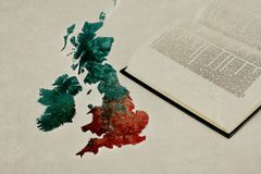 Bible Sales Hit a Three-decade High in the United Kingdom Last Year - RELEVANT