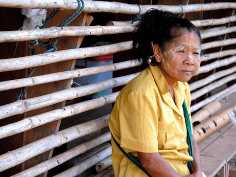 How Burmese refugees are welcomed at a San Antonio Baptist church