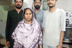 Officials in Pakistan defy order to correct Christians’ religious ID