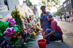 Five years after shooting, Emanuel uneasily adapts as pilgrimage site | Baptist Press