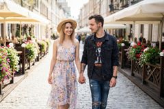 What’s So Bad About Dating a Non-Christian? - RELEVANT