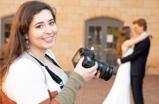 Wedding photographer’s free speech battle settled for $800K