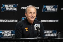 Tennessee Head Coach Rick Barnes Says Faith Has Been the ‘Main Thing’ For This Year's Team - RELEVANT