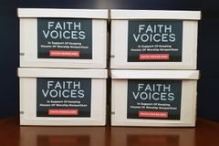 Judge Rejects Johnson Amendment Settlement, Keeping Ban on Pastors Endorsing Candidates