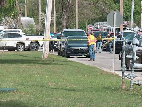 Praise for Oklahoma principal who took down would-be shooter
