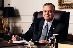 Albert Mohler calls for SBC to clarify role of pastor