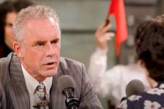 Jordan Peterson ‘still very sick’ amid neurological battle, daughter says: 'This year has been Hell'