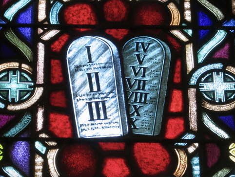 Texas Can Require Public Schools to Display ‘Ten Commandments’ in Classrooms, US Appeals Court Rules