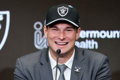 Top NFL Draft pick Fernando Mendoza praises God, launches multiple sclerosis fund in honor of mom