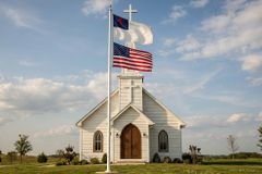The 3 pledges every Christian child should remember