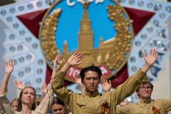 Russia, Ukraine declare mismatched ceasefires