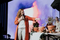 Cross-border Christian speaker platform now available in Switzerland