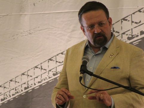 Sebastian Gorka blasts Tucker Carlson, Nick Fuentes: 'Not conservative'