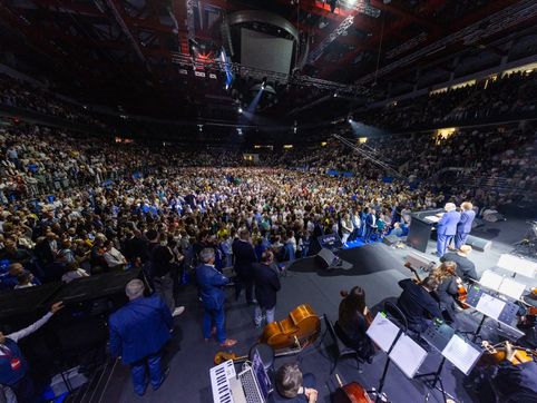 Thousands respond to Franklin Graham's Gospel message at historic Belarus evangelical festival