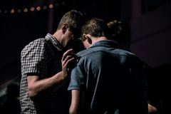 D6 Asia speaker offers five questions to navigate youth deconversion and deconstruction