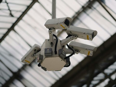 Journalists' global body calls for spyware crackdown after landmark surveillance study