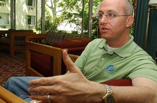 Former leader who renounced gay ministry arrested in sting operation