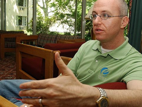 Former leader who renounced gay ministry arrested in sting operation
