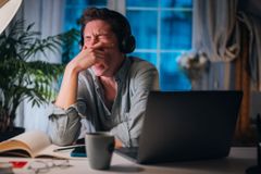 The lies that workaholism tells us