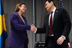 U.S., Sweden sign tech-sharing deal