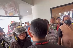 Islamic extremists halt church service in Indonesia
