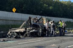 Bus driver faces criminal charges after 5 killed in crash