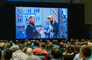 At IMB dinner, ‘day in the life’ conveys importance of sustained missionary presence | Baptist Press