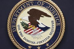 DOJ accuses UC Davis of discriminatory admissions