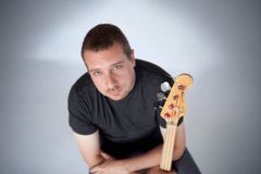 Justin Cary, Bassist for Christian Alt-Rock Band Sixpence None the Richer, Dies at 50 - RELEVANT