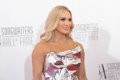 Carrie Underwood: 'Thank you, Lord' for letting me live in America