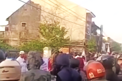 Muslims protest against church construction in Indonesia