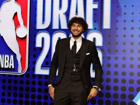 Toronto Raptors 1st Rounder Allen Graves Gathered Players for Prayer Before the NBA Draft - RELEVANT
