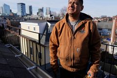 SCOTUS sides with Trump in asylum, TPS rulings